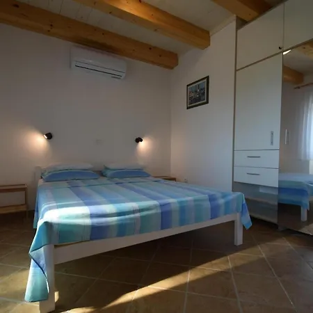 Depope Apartman *